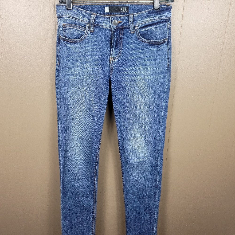 KUT Kurvy Diana Skinny Jeans. Size 4